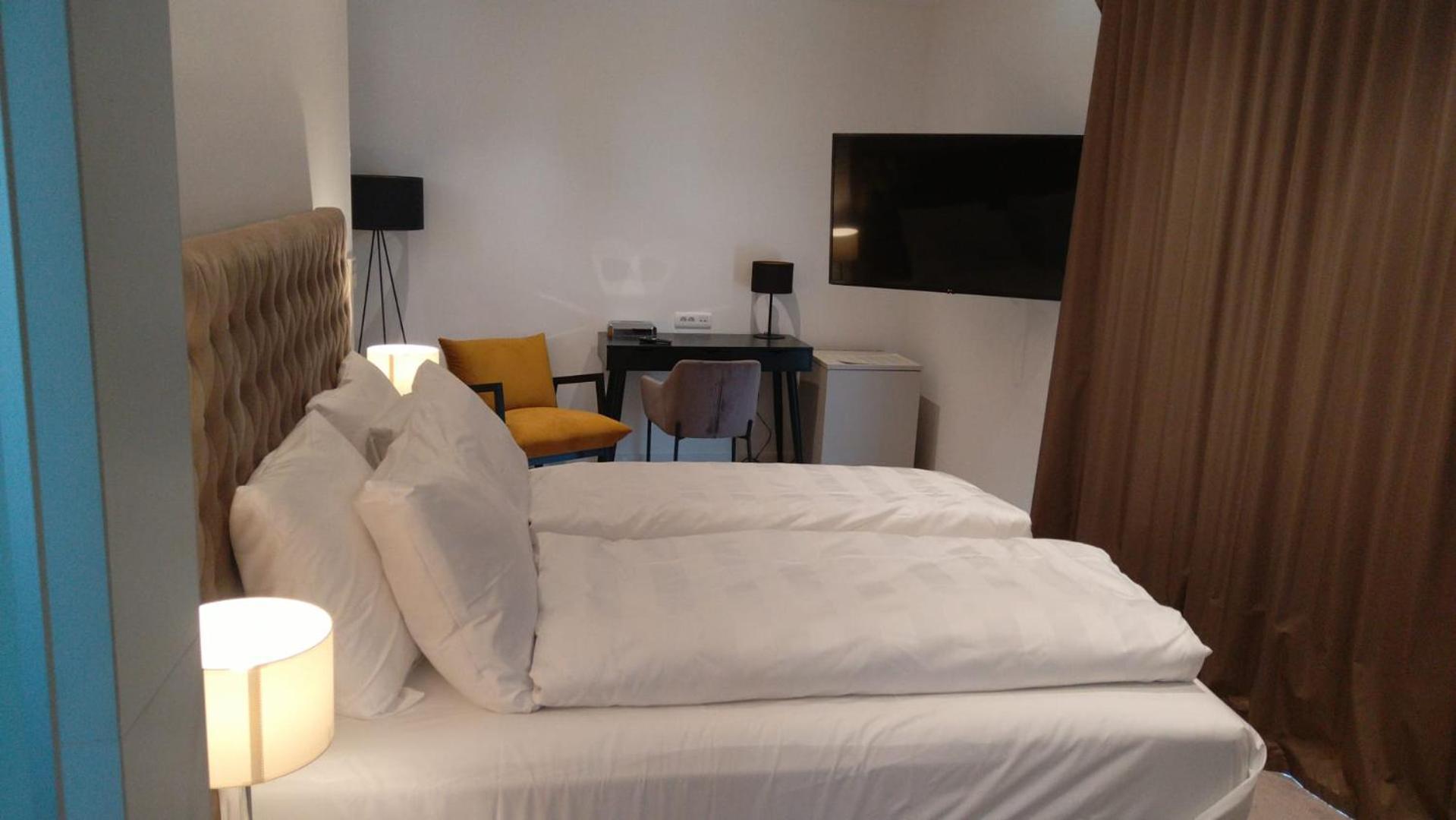 Hotel Oscar Kaštela 外观 照片